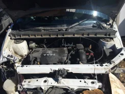 Toyota bB. 1.5 L ����