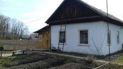 Продам дом с зем. участком 16 соток в п. Кировский. Ул. Садовая, р-н п. Кировский, площадь дома 40 кв. м., электричество 12 кВт, отопление твердотопли...