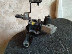Подушка двигателя. Toyota Corolla, NZE141 Toyota Corolla Axio, NZE141, NZE144 Двигатель 1NZFE