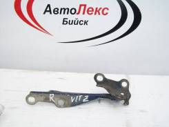 Крепление капота. Toyota Vitz, SCP10
