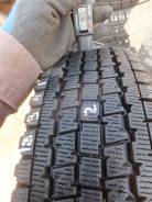 Bridgestone Blizzak Revo 969. Зимние, без шипов, 2012 год, износ: 10%, 2 шт. Под заказ