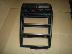 Консоль панели приборов. Nissan Primera, HP10, FHP10, HNP10, P10