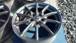 Honda. 7.0x17, 5x114.30, ET55