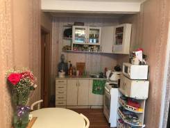 Продам дом на земле из двух комнат, в центре Уссурийска. Улица Дзержинского 7, р-н парка ДОРА, площадь дома 32 кв. м., централизованный водопровод, эл...