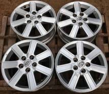 Toyota. 6.0x16, 5x114.30, ET50, ЦО 60,1 мм.