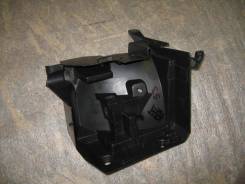 Корпус блока предохранителей RENAULT Megane 2 K4MD812 1.6