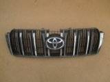 Решетка радиатора. Toyota Land Cruiser