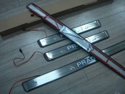 Порог пластиковый. Toyota Land Cruiser Prado