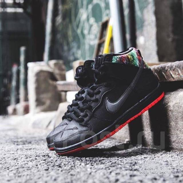 Nike dunk gasparilla on sale