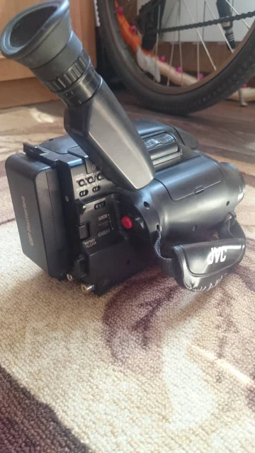 JVC GR. � ���������� ����