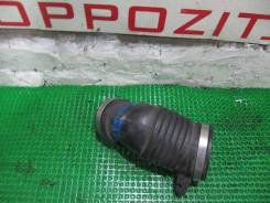 Патрубок воздухозаборника. Subaru Legacy, BE5, BH5 Двигатели: EJ206, EJ208