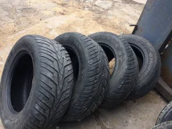 Hankook AH22+. ������, 2013 ���, 30�%, 4 ��