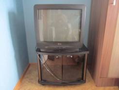 LG. CRT (ЭЛТ)