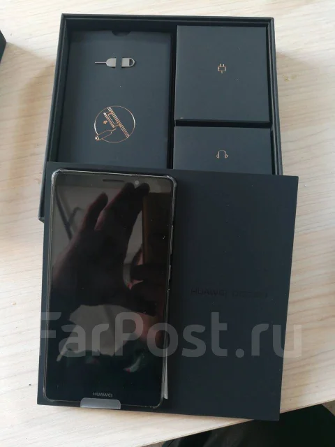 Huawei Mate 8. �/� ����