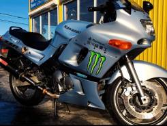 Kawasaki ZZR 400. 400 куб. см., исправен, птс, без пробега