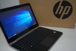HP Pavilion 13. 13.3", 2,3����, ��� 4 ��, ���� 640���, WiFi: 1, Bluetooth: 1, ����������� �� 8��. ����