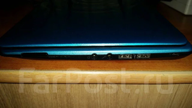 Acer Aspire One 722-C58bb. 11.6", 1 000����, ��� 2048 ��, ���� 250��� ����