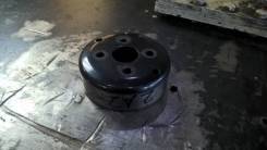 Шкив помпы. Toyota: Corolla, Ipsum, Picnic Verso / Avensis Verso, Noah, RAV4, Mark X Zio, Vista Ardeo, Aurion, Matrix, Avensis Verso, Wish, Highlander...