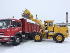 Komatsu. Фронтальный погрузчик коматсу, 6 400 куб. см., 5 000 кг.