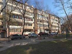1-комнатная, улица Крестьянская 60. центр, агентство, 36 кв. м. Дом снаружи