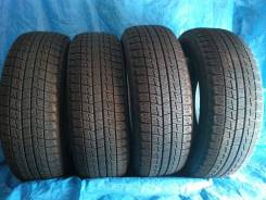 Bridgestone ST30. Зимние, без шипов, 2011 год, износ: 20%, 4 шт