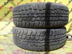 Roadstone Winguard 231. Зимние, шипованные, 2010 год, износ: 20%, 2 шт