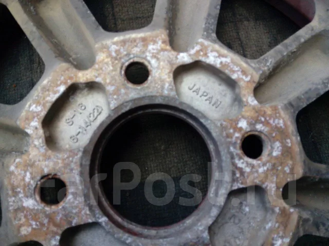 Black Racing. 6.0x14", 4x114.3, ET22 ����