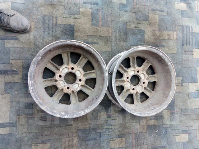 Black Racing. 6.0x14", 4x114.3, ET22 ����