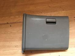 Бардачок. Nissan Caravan Elgrand, AVWE50, ALWE50, AVE50, ALE50 Nissan Homy Elgrand, ALE50, AVWE50, AVE50, ALWE50 Nissan Elgrand, ATE50, APE50, AVWE50...