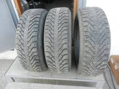 Goodyear UltraGrip 500. Зимние, шипованные, износ: 30%, 3 шт