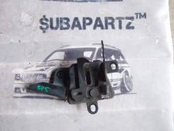 Замок капота. Subaru Legacy, BPH, BLE, BP5, BL5, BP9, BL9, BPE Двигатели: EJ20X, EJ20Y, EJ253, EJ255, EJ203, EJ204, EJ30D, EJ20C