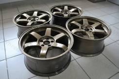 RAYS VOLK RACING. 8.0x17, 5x100.00, ET35, ЦО 56,1 мм.