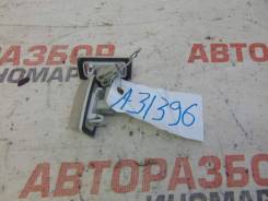 Фонарь освещения номерного знака Toyota Corolla (E120)
