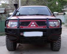 Бампер. Mitsubishi L200. Под заказ