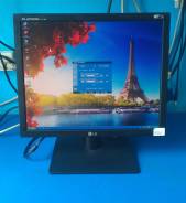 LG. 17" (43 см), технология LCD (ЖК)