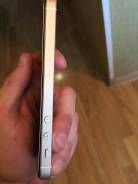 Apple iPhone 5s 16Gb. Б/у
