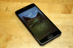 ZUK Z2. �/�. ��� �����