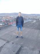 Грузчик.