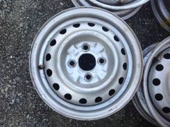 Nissan. 5.0x13, 4x100.00, ЦО 60,0 мм.