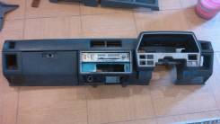 Бардачок. Nissan Skyline, HR30, VPJR30, ER30, VSJR30 Двигатели: L20E, L20T, Z18S, LD20, LD28