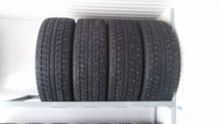Dunlop SP Winter ICE 01. Зимние, шипованные, износ: 5%, 4 шт