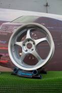 RAYS. 7.5x18, 5x114.30, ET45