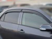 Ветровик на дверь. Toyota Corolla