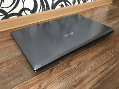 Asus N73SV. 17.3", 2,3����, ��� 6 ��, ���� 1 000���, WiFi, Bluetooth, ����������� �� 2��.
