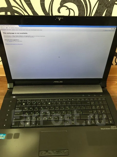 Asus N73SV. 17.3", 2,3����, ��� 6 ��, ���� 1 000���, WiFi: 1, Bluetooth: 1, ����������� �� 2��. ����