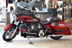 Harley-Davidson CVO Street Glide. 1 868 куб. см., исправен, птс, без пробега
