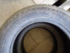 Bridgestone Blizzak Revo1. Зимние, износ: 30%, 2 шт