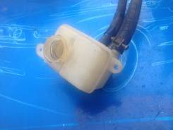 Бачок сцепления. Nissan Atlas, AF22, AGF22, AH40, AMF22, BF22, BGF22, EF22, EGF22, EH40, FGH40, FH40, JGH40, JH40, MGH40, MH40, PF22, PGF22, PH40, RH4...