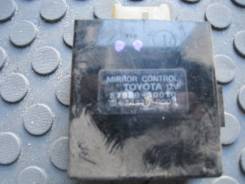 Блок управления зеркалами. Toyota Crown, GS120, GS120G, GS121, LS120, LS120G, MS125 Toyota Mark II, GX70, GX70G, GX71, LX70, SX70 Toyota Cresta, GX71...
