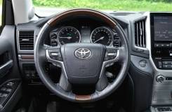 Руль. Toyota Land Cruiser, UZJ200W, J200, GRJ200, URJ200, URJ202, UZJ200, VDJ200, URJ202W Двигатели: 1VDFTV, 1URFE, 3URFE, 1GRFE, 2UZFE